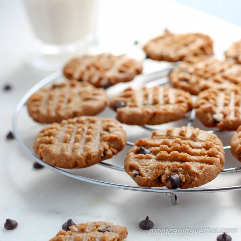 These crispy Six Ingredient Peanut Butter Chocolate Chip Cookies are so easy a 10 year old can make them. low carb, gluten-free, dairy-free, keto, thm | lowcarbmaven.com