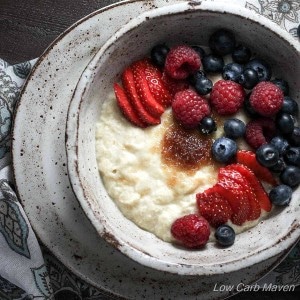 Low Carb Almond Porridge with Berries | Low carb, Gluten-free, Dairy-free, Paleo, Keto, THM | LowCarbMaven.com