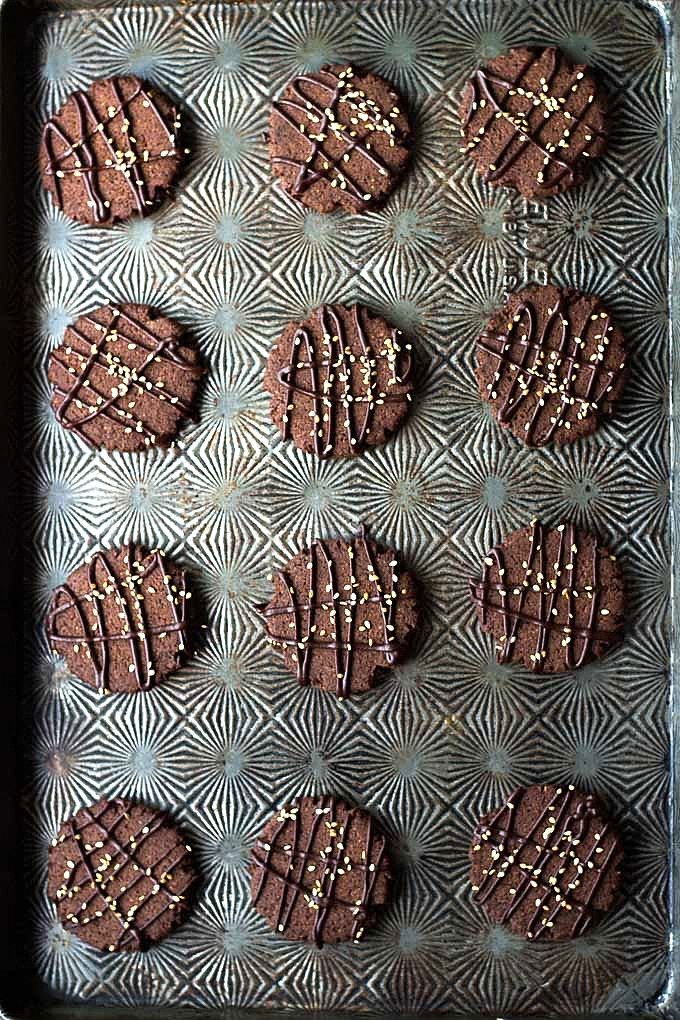 Low carb chocolate sesame cookies have a crispy texture & taste like brownies! 