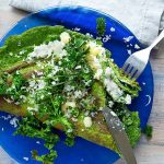 This green omelette is the perfect low carb breakfast!
