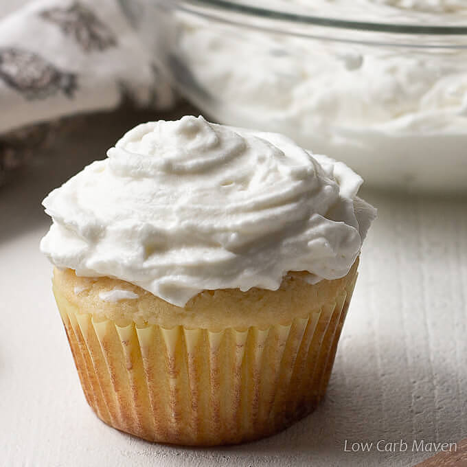 Whipped Cream Icing from Powder Whipping Cream, Whipped Cream
