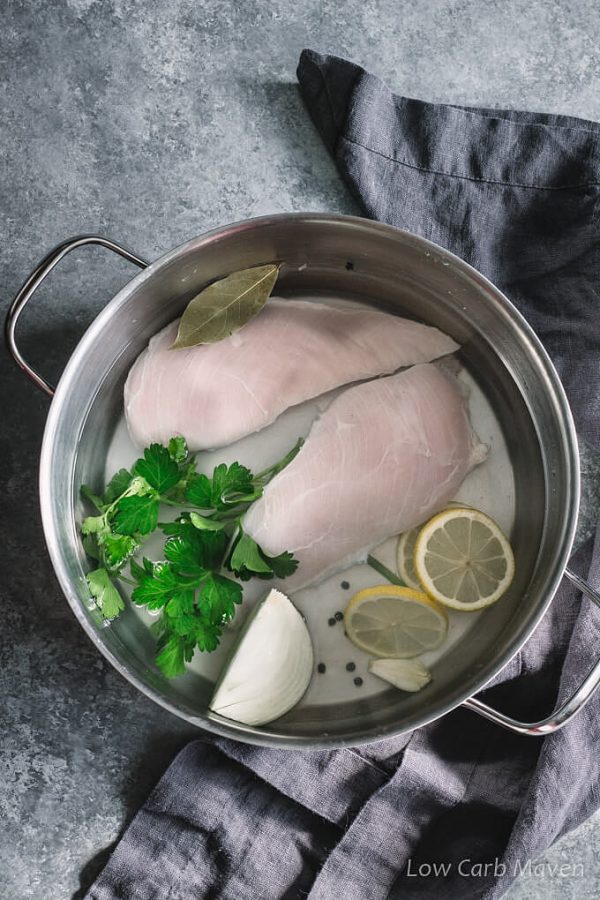 How to make poached chicken for chicken salad. #lowcarb #keto #chickensalad #mealprep