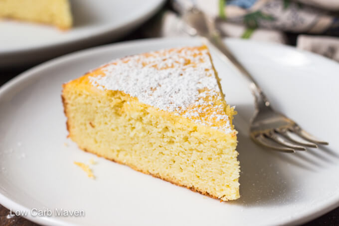 GRANDMA'S ITALIAN ALMOND & RICOTTA CAKE - Eatalian Recipes