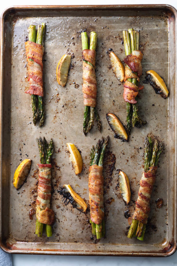 Bacon wrapped asparagus bundles